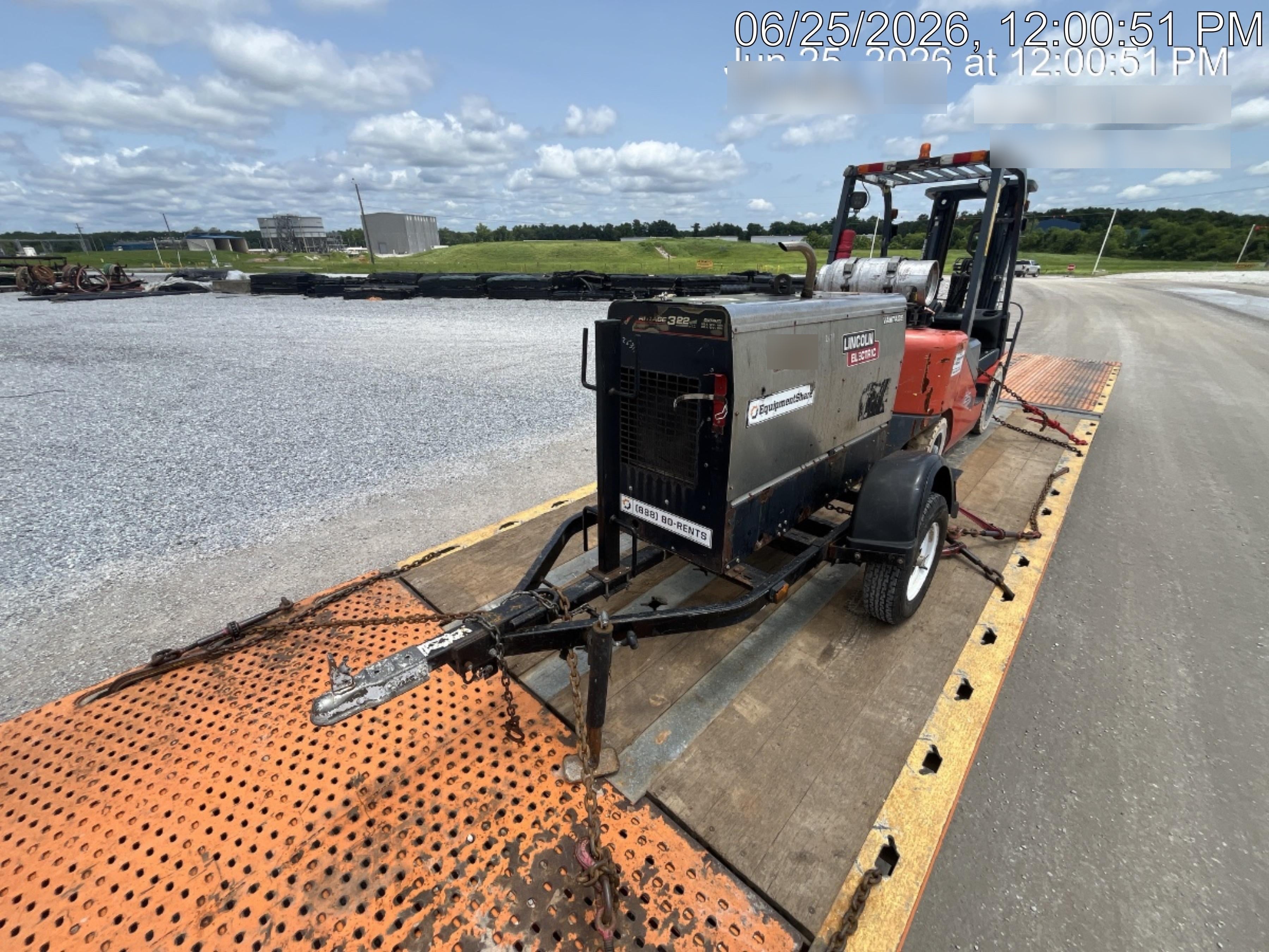 2019 Lincoln Electric Vantage 322 Lincoln Vantage 322 Welder w/Trailer, Light Kit, Cable Rack
