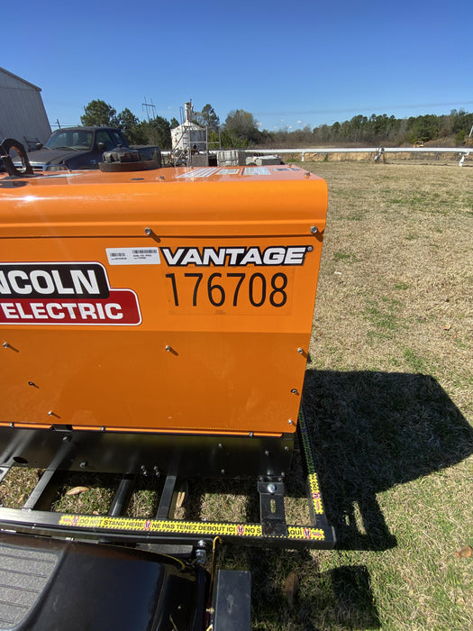 2021 Lincoln Electric Vantage 322 Vantage 322 Ready Pak 3 w/ Decals, ORANGE (includes trailer, cable rack, fender light kit) NO Telematics