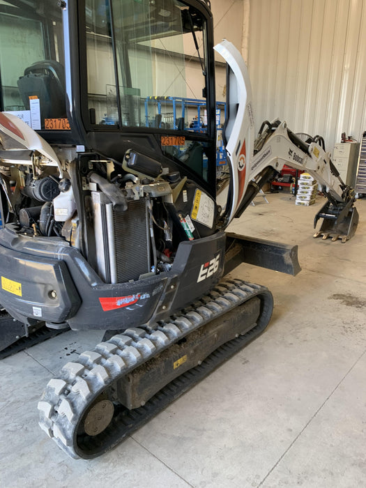 2022 BOBCAT E26