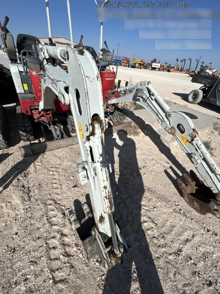 2022 TAKEUCHI TB210R