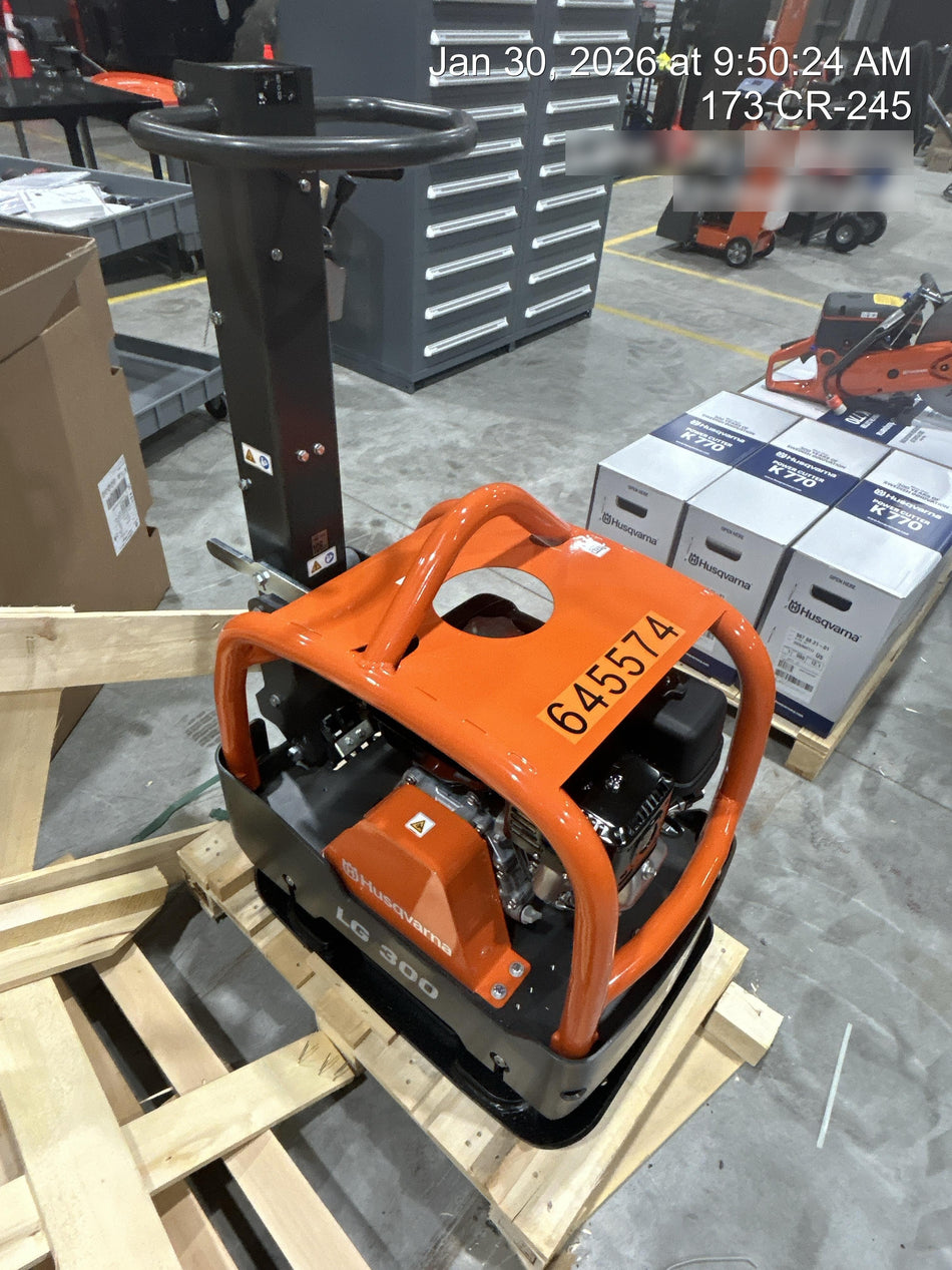 2026 HUSQVARNA LG300