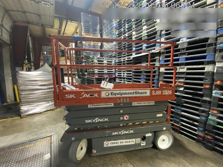 2017 Skyjack SJIII-3226 Skyjack SJ3226, Trojan Battery Set, Extended Warranty 5yr/5k hr