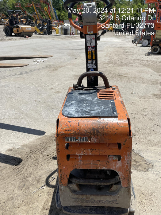 2023 Multiquip MV308GH Honda GX270, 18" Plate, Tachometer