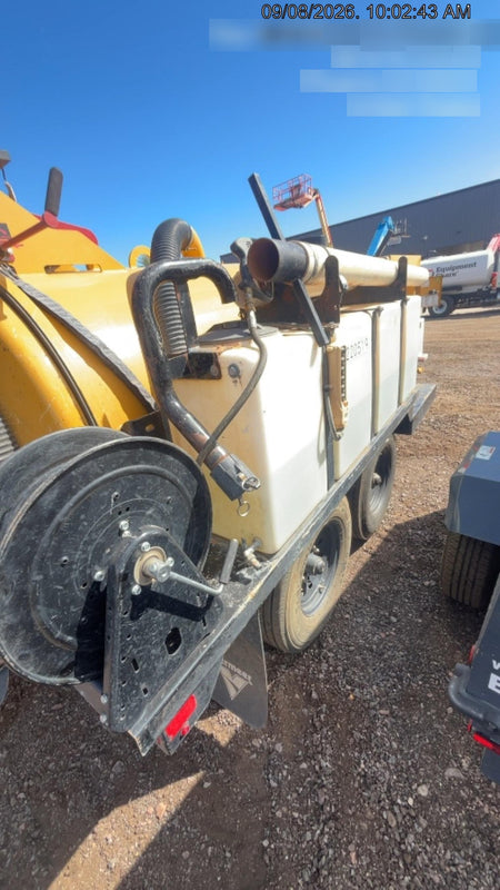 2022 Vac-Tron LP573XDT T4 Koehler Diesel Engine, 500 Gallon Debris Tank, x2 100 Gallon Water Tanks
