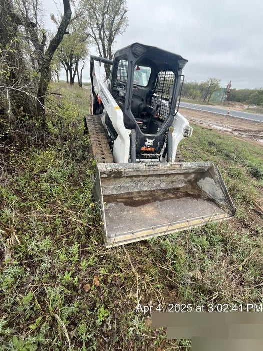 2019 Takeuchi TL12V2C ROPS/FOPS Cab, Heat/AC, Defroster, Rubber Tracks, Back-up Alarm, Front & Rear Working Lights, Auxiliary Hydraulics, Two-Speed Travel, Electronic Monitoring System, Hydraulic Universal Quick Hitch w/80" HD Smooth Dirt Bucket with Bolt-on Edge, 24.0 cu ft. Capacity