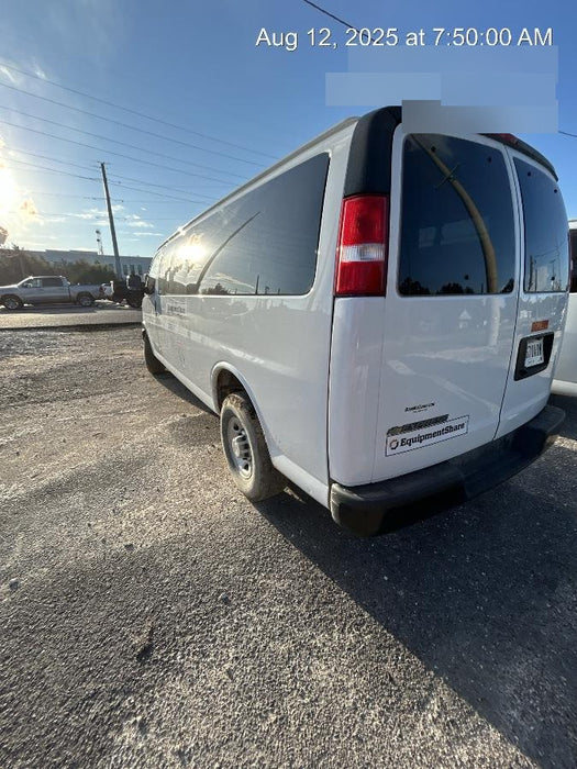 2023 CHEVROLET Express Van - Rental