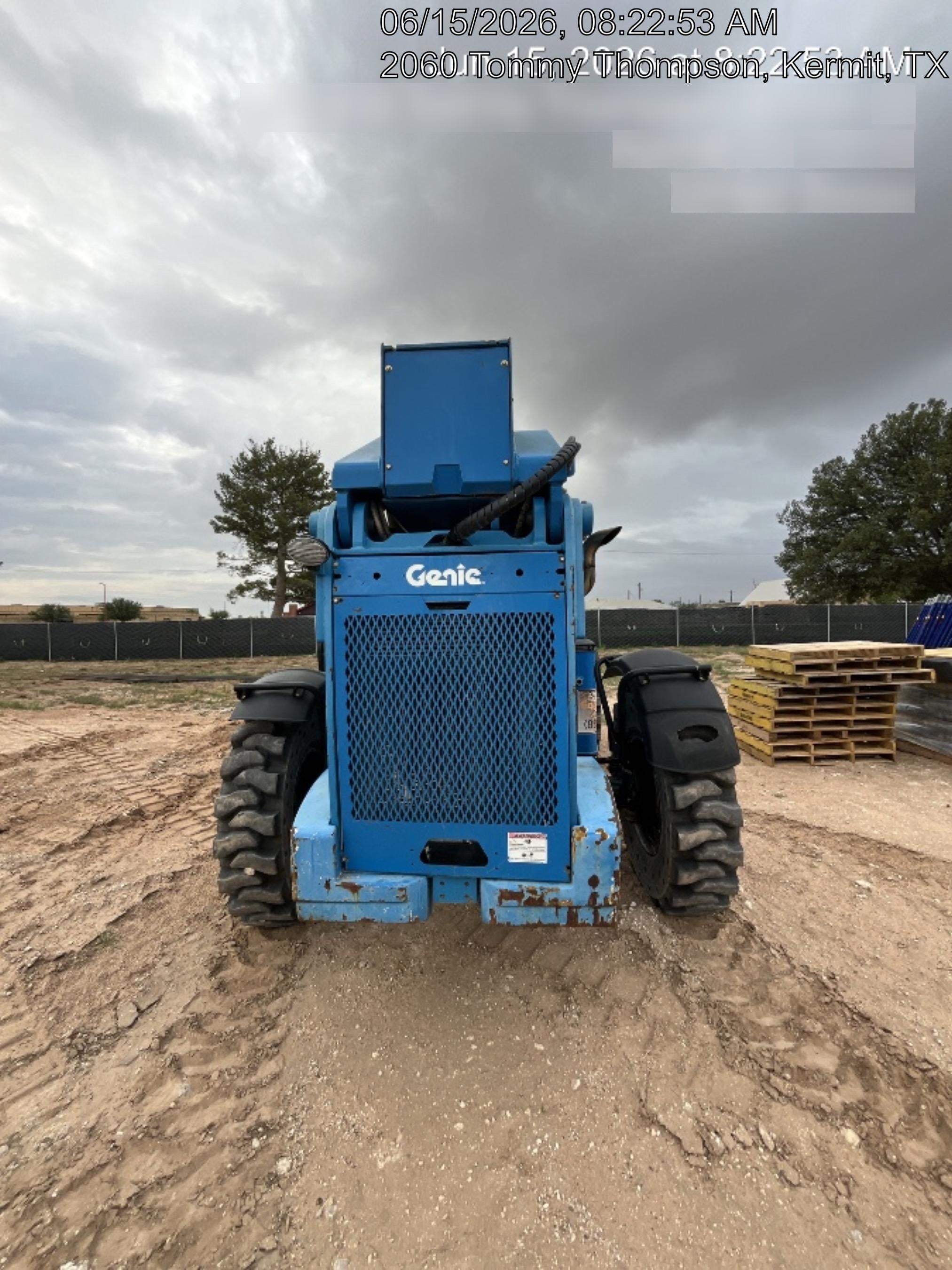 2017 GENIE GTH-1056