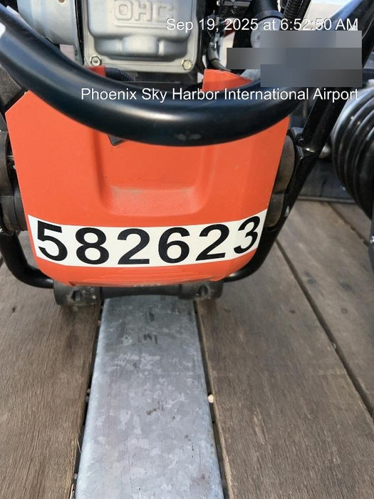 2025 HUSQVARNA LT6005