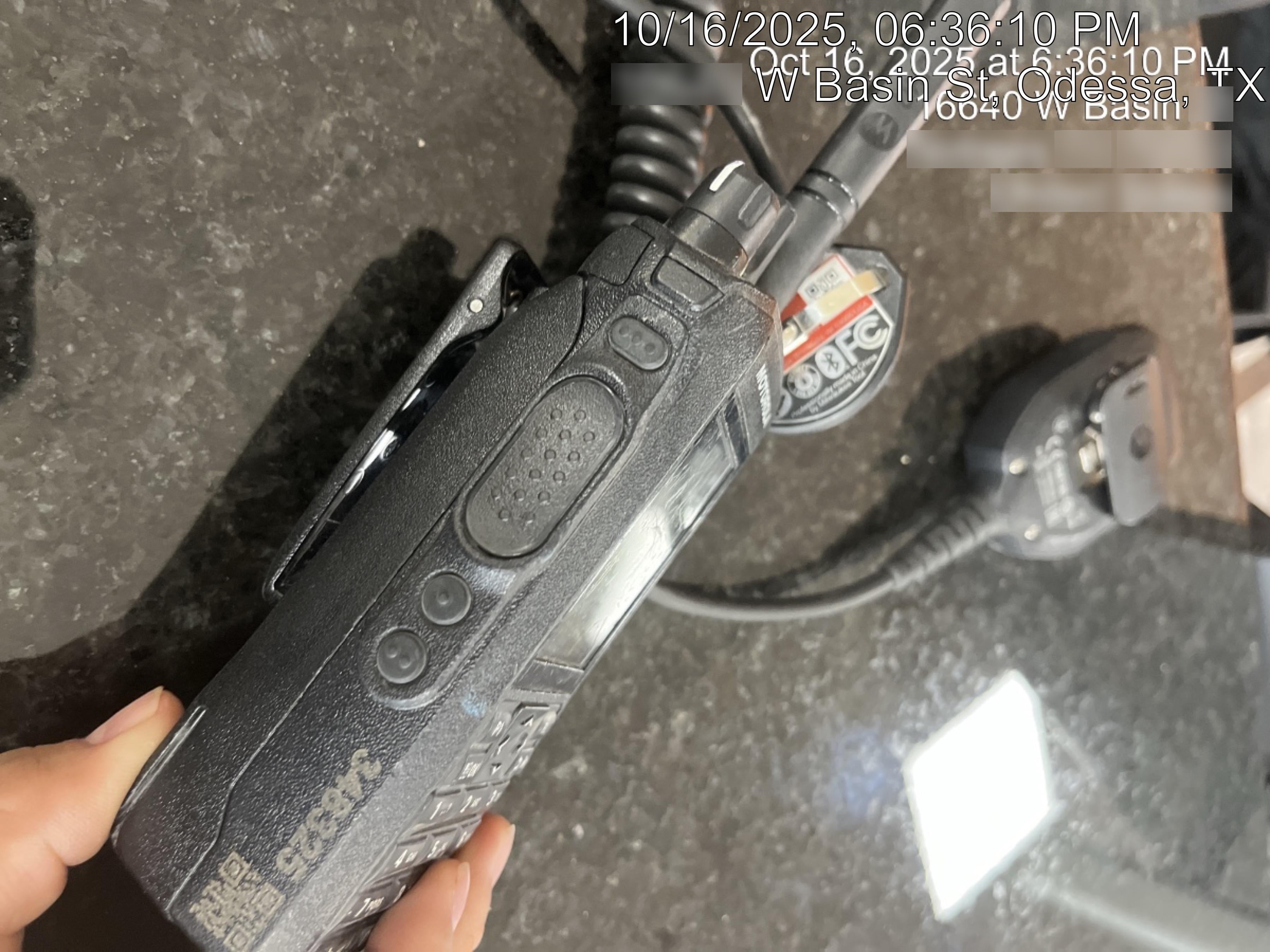 2023 MOTOROLA R7 DISPLAY