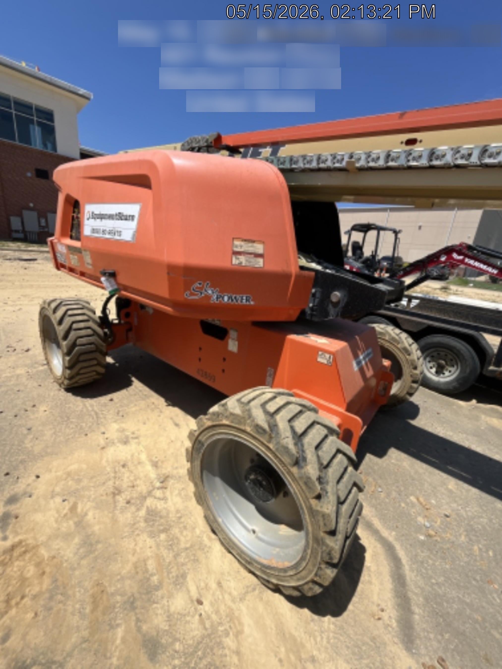 2019 JLG 660SJ