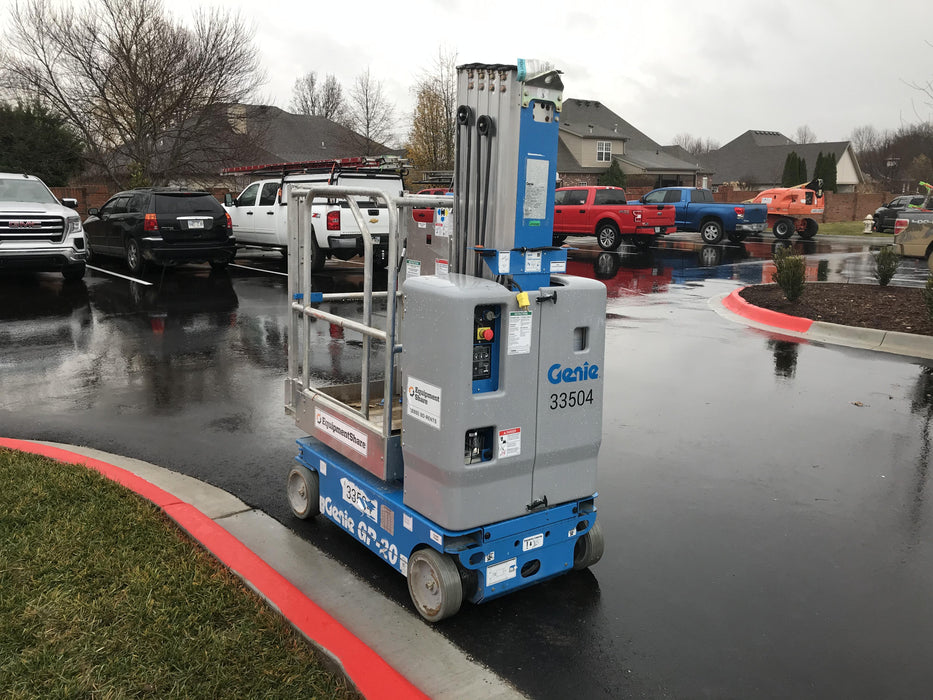 2019 GENIE GR-20