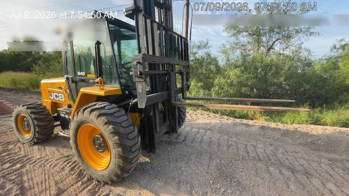 2025 JCB 940-4