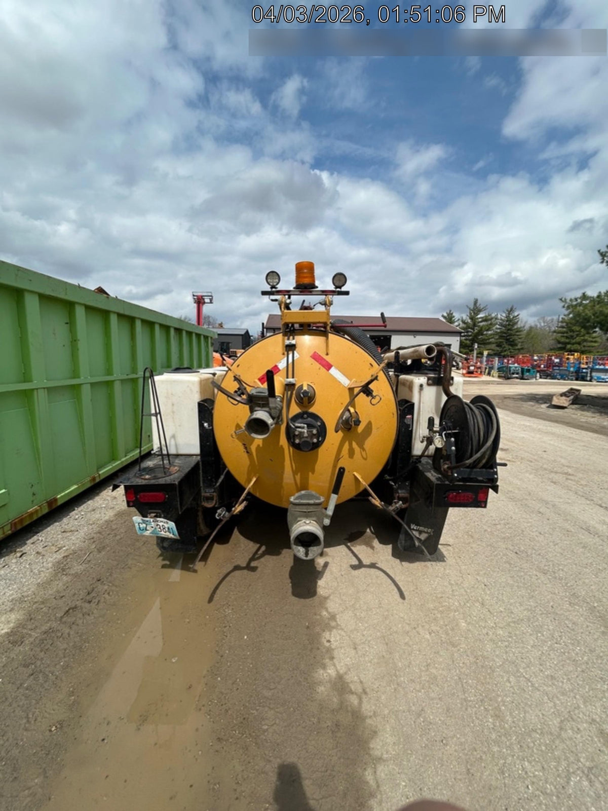 2023 VAC-TRON LP573XDT