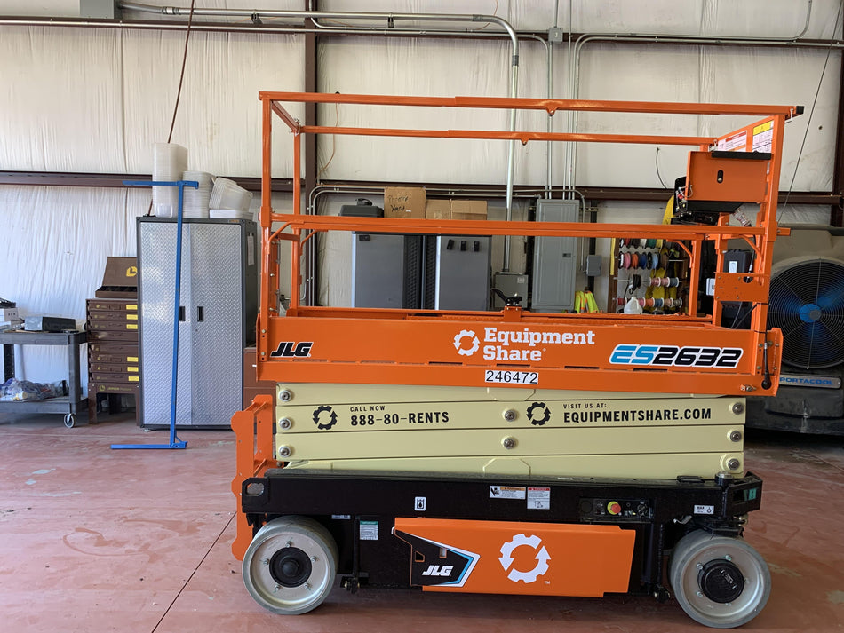 2022 JLG ES2632