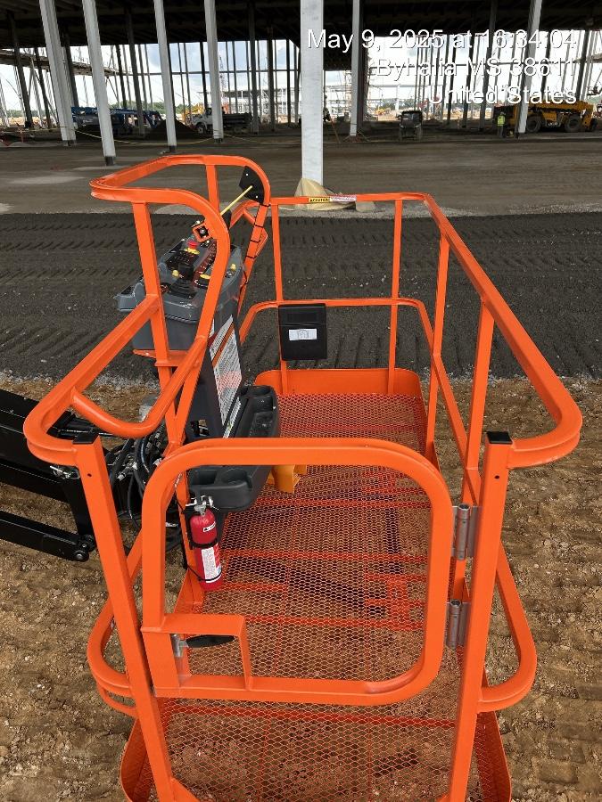 2024 JLG 660SJ