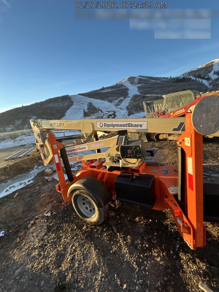 2023 JLG T350