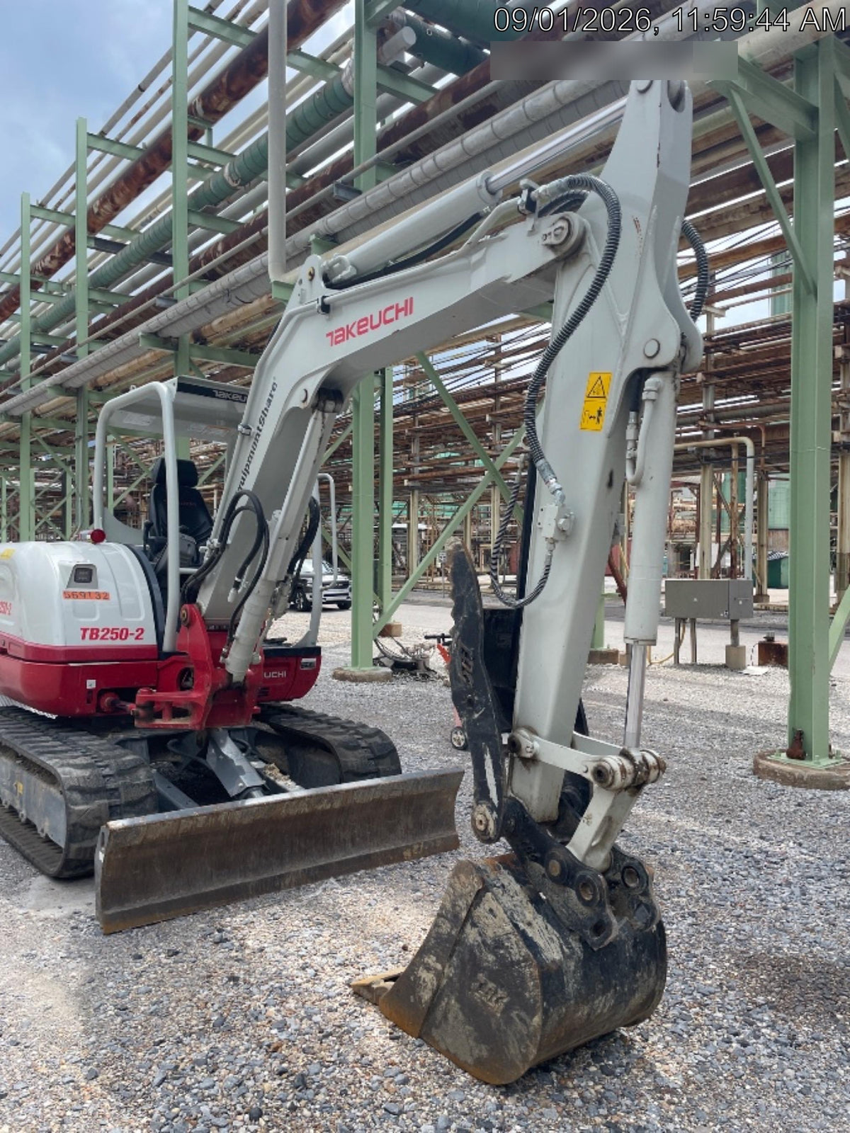 2025 TAKEUCHI TB250-2R
