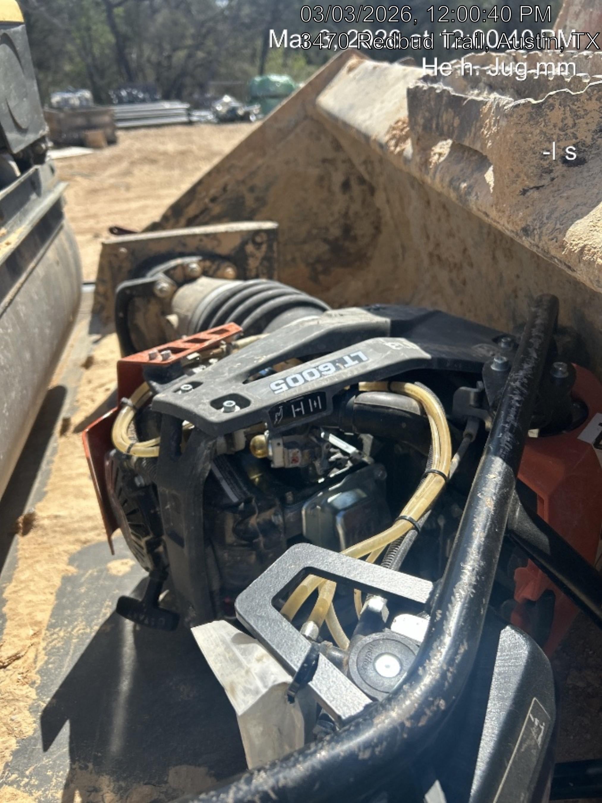 2025 HUSQVARNA LT6005
