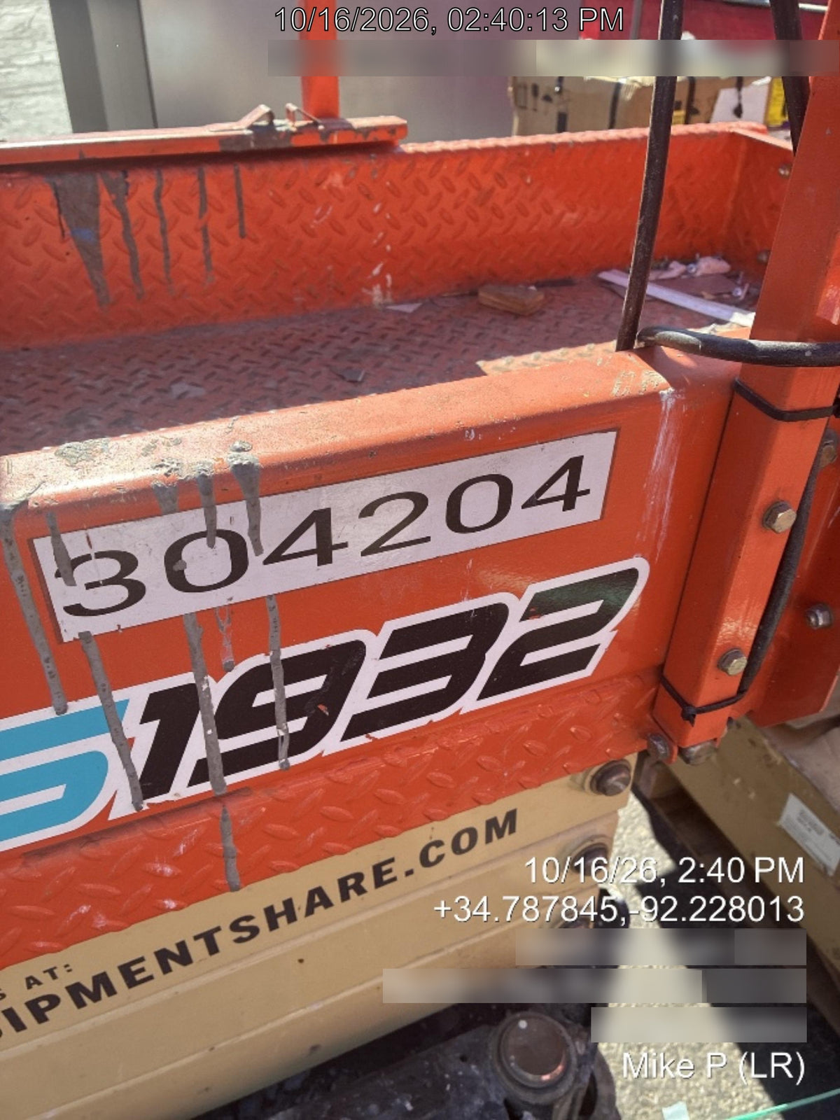 2023 JLG ES1932