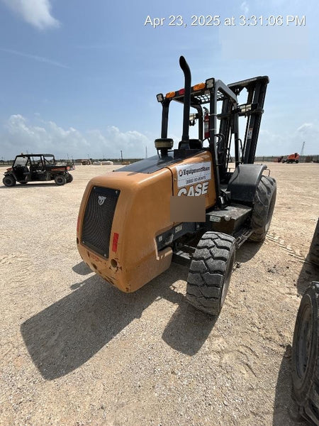 2023 CASE 588H