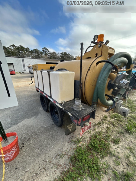 2022 VAC-TRON LP573XDT