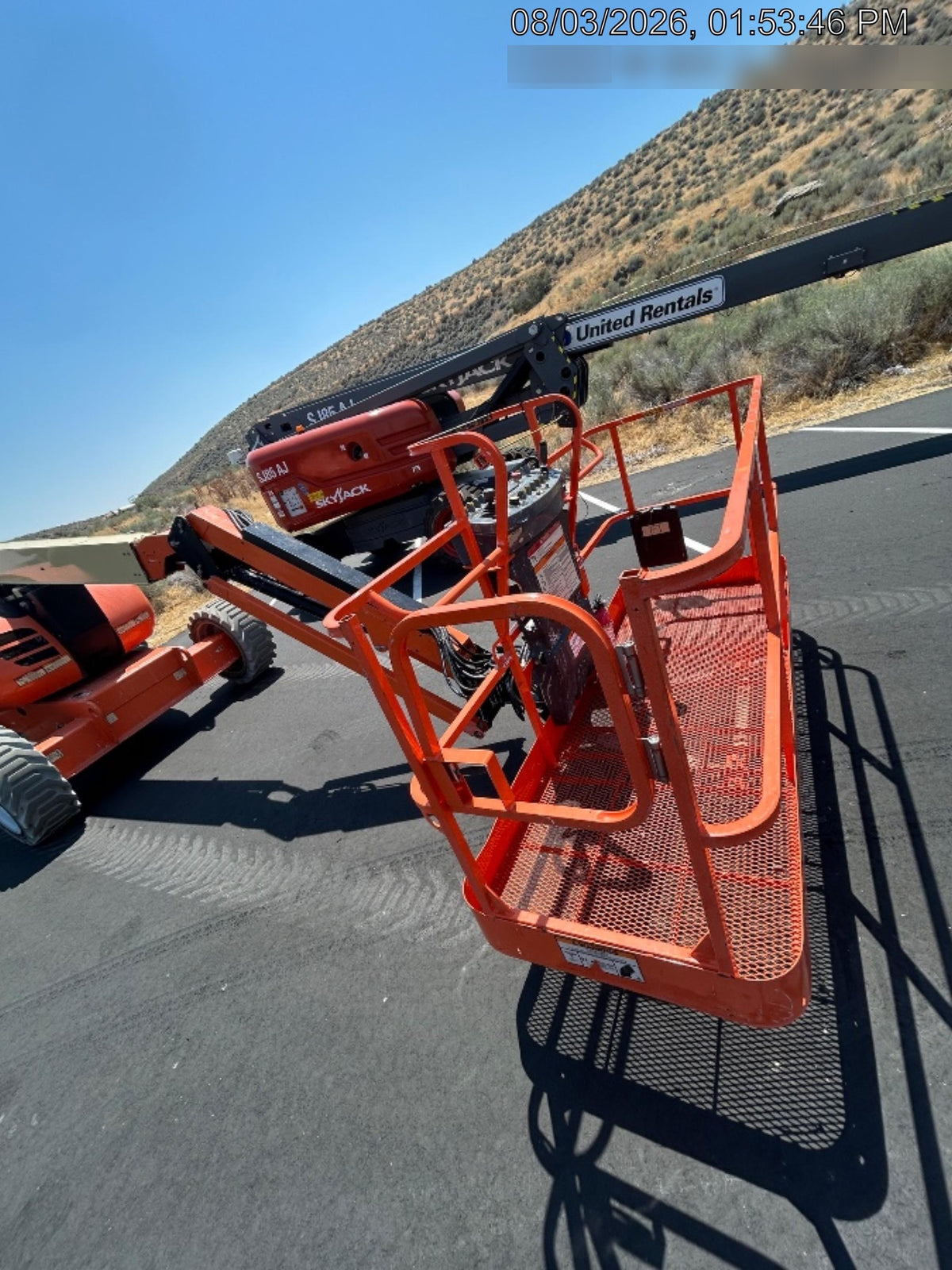 2019 JLG 600AJ