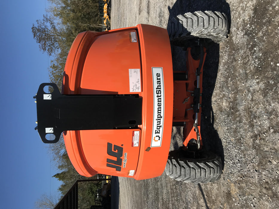 2019 JLG 400S