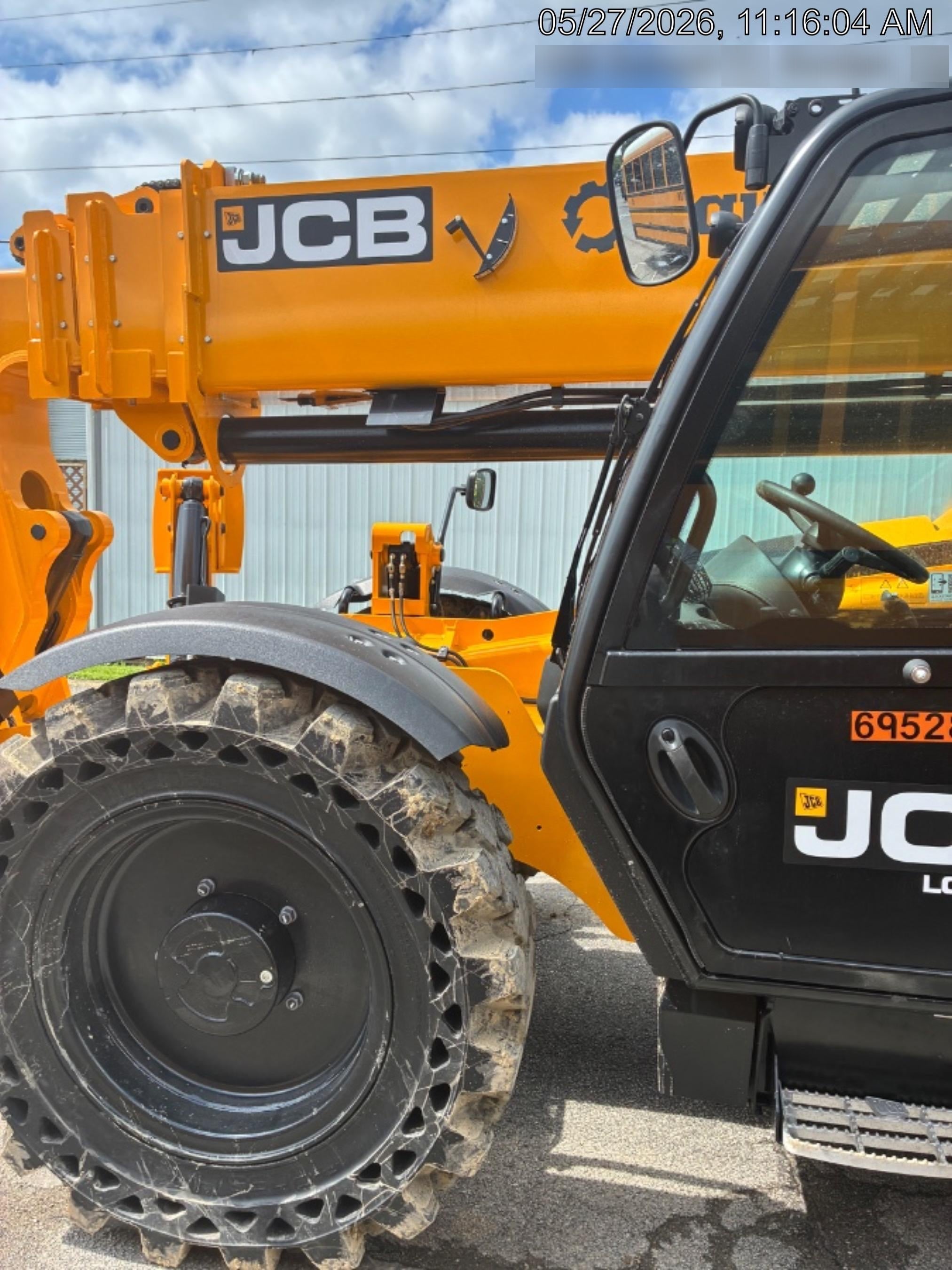 2026 JCB 512-56