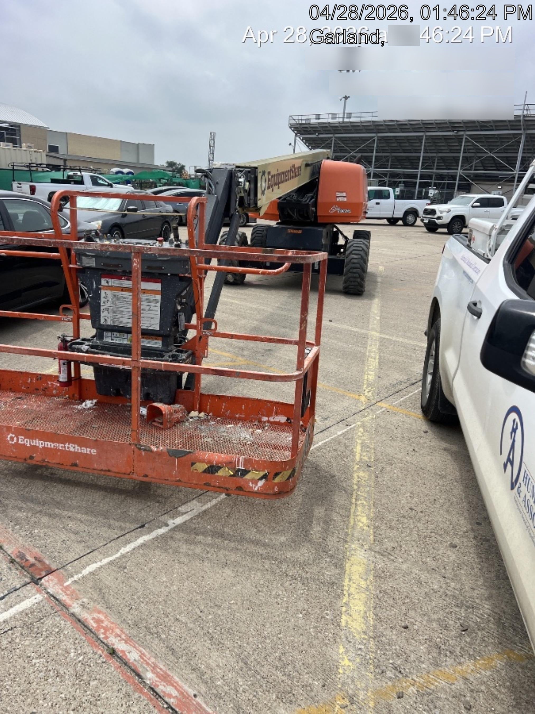 2024 JLG 660SJ