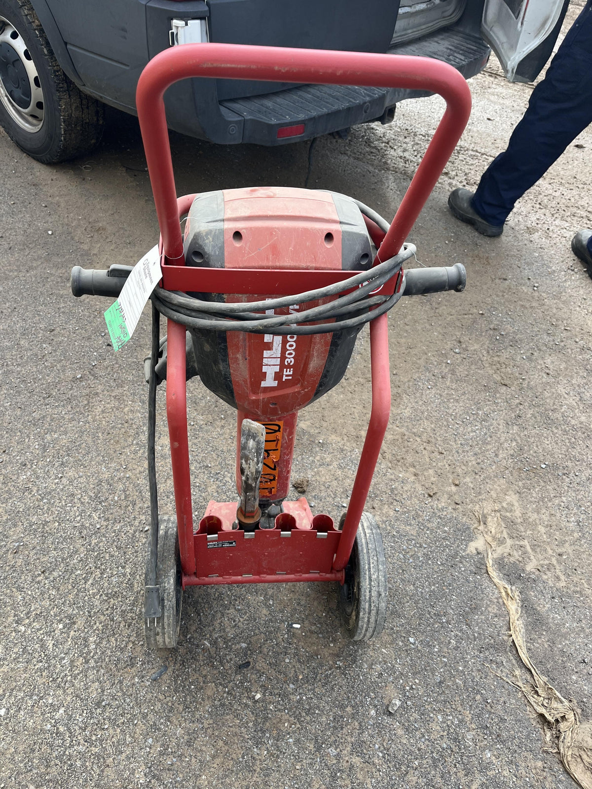 2020 HILTI TE 3000-AVR