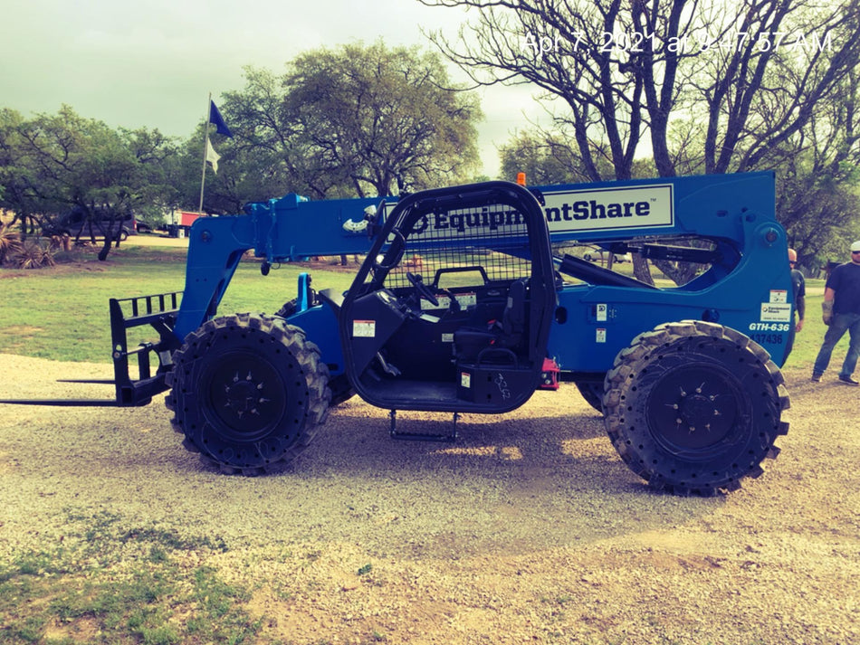 2021 GENIE GTH-636