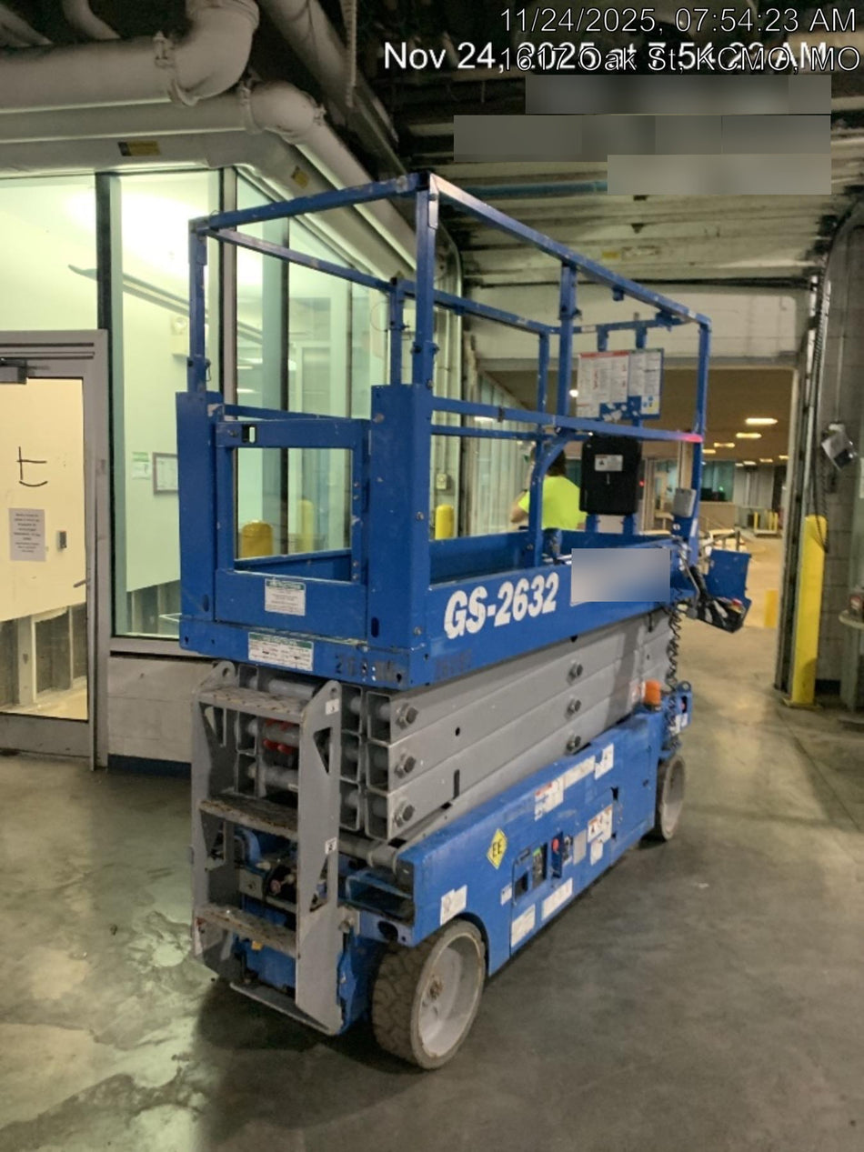 2019 Genie GS-2632 Folding Rails, Swing Gate, EE Rated