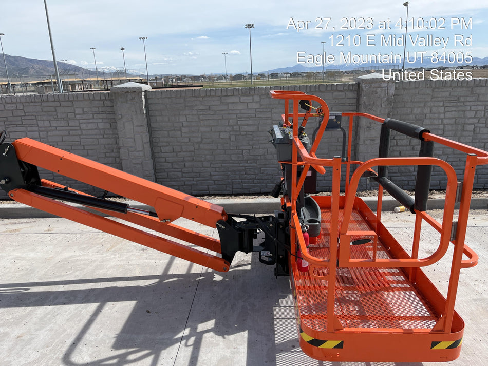 2023 JLG 460SJ