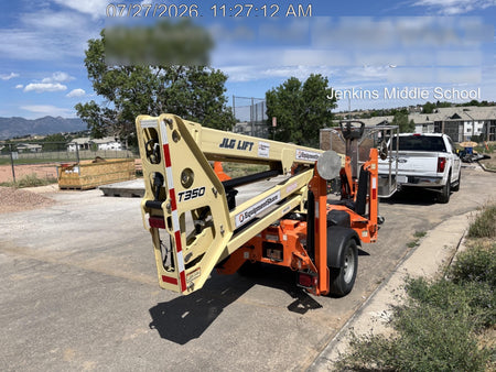 2021 JLG T350