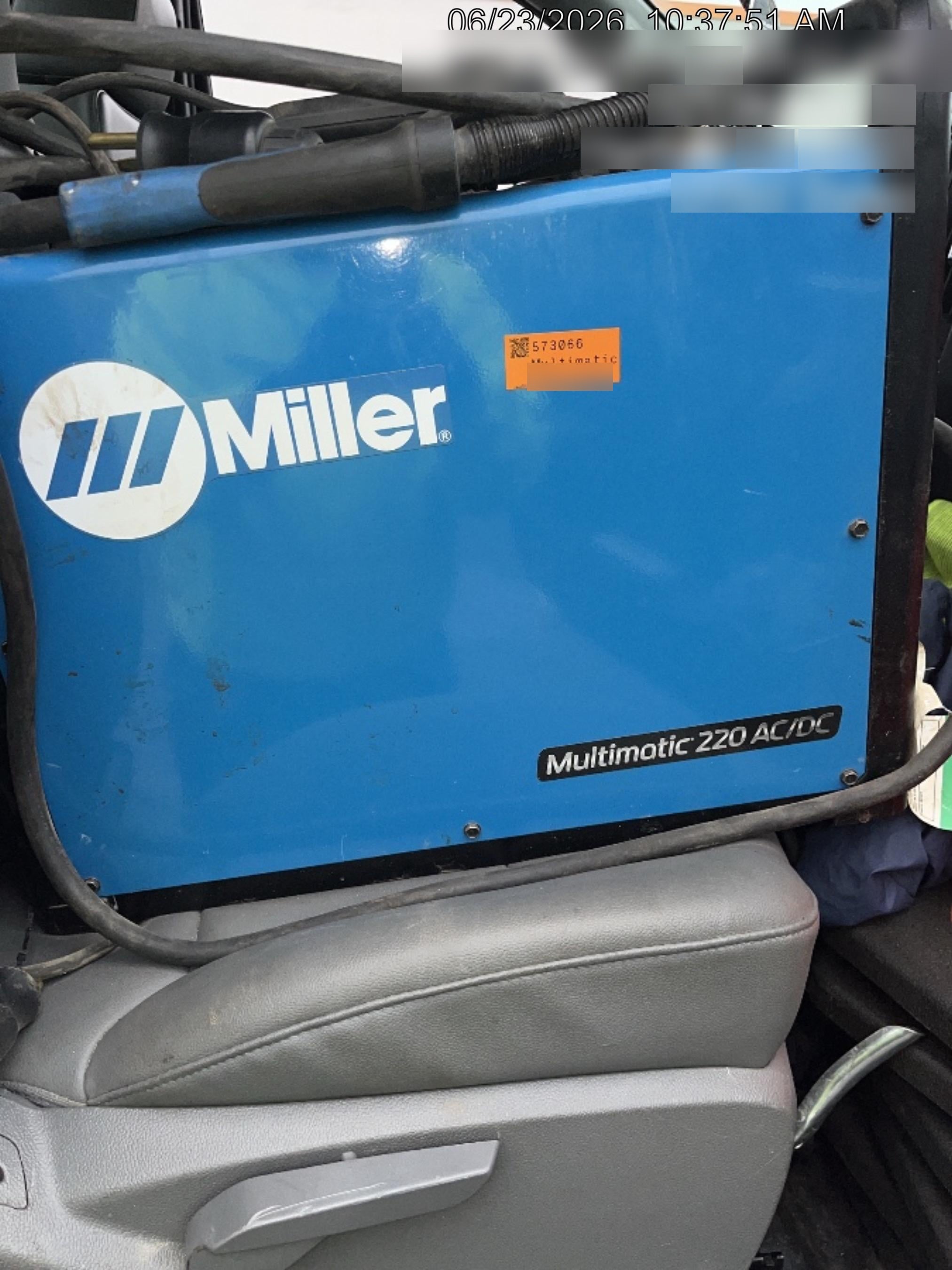 2025 MILLER ELECTRIC Multimatic 220