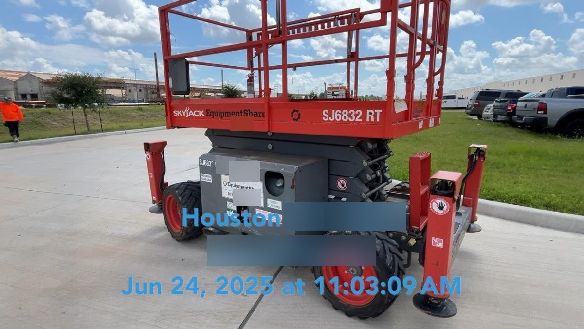 2019 SKYJACK SJ6832 RT