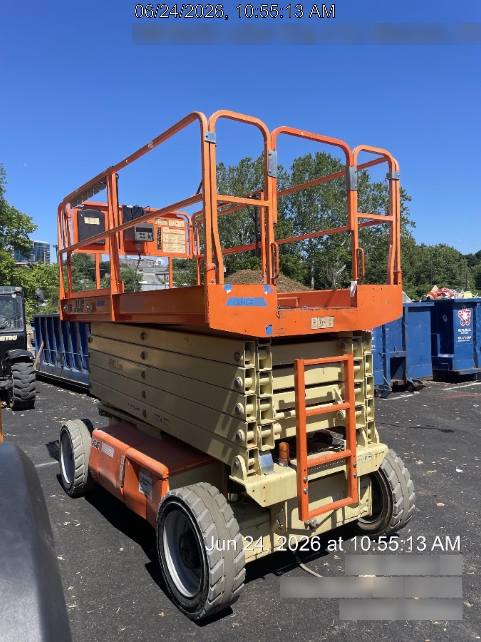2019 JLG 4069LE Solid Non Marking Tires, Rotating Beacon