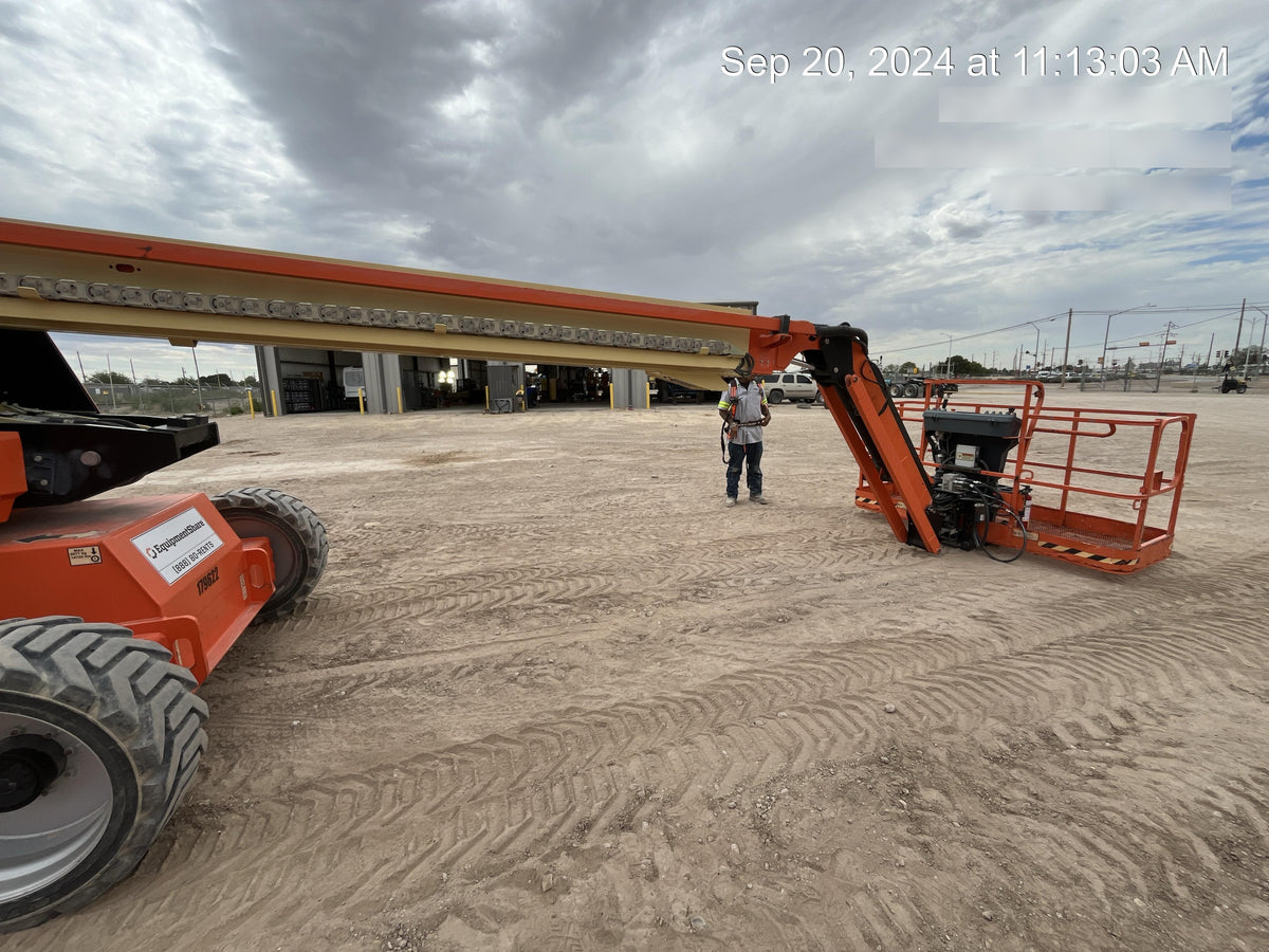 2021 JLG 660SJ