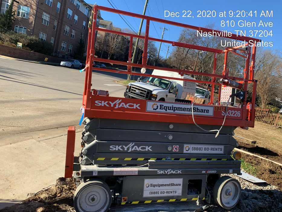 2020 Skyjack SJIII-3226 Solid NM Tires, Half height spring hinged entry gate, Dual Beacons