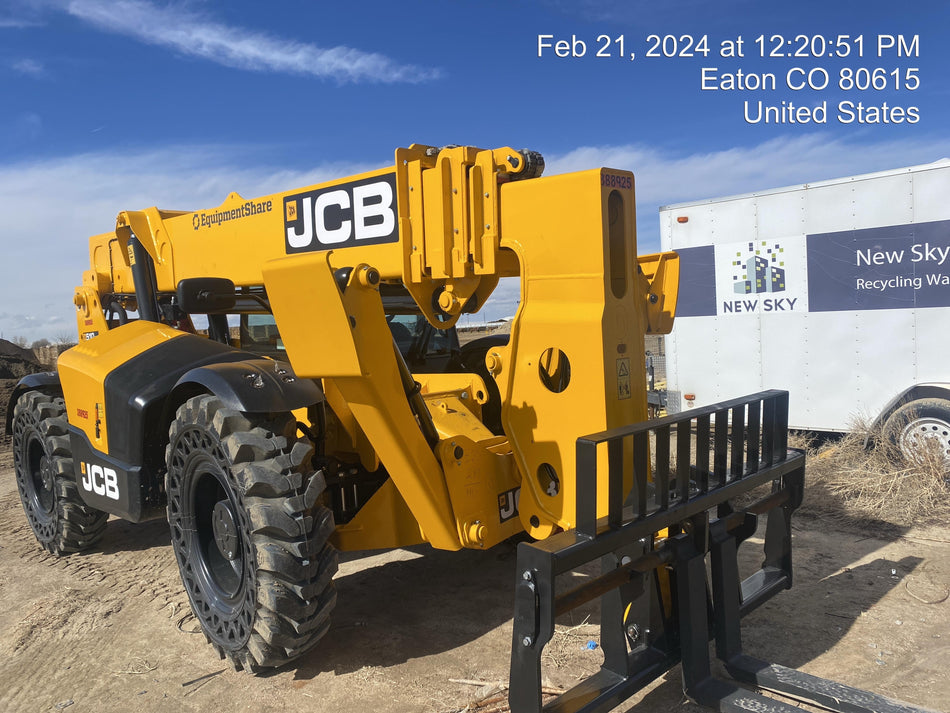 2024 JCB 510-56