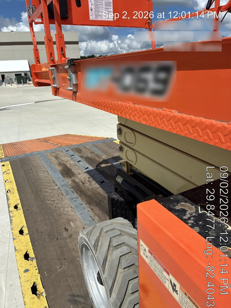 2021 JLG ERT4069