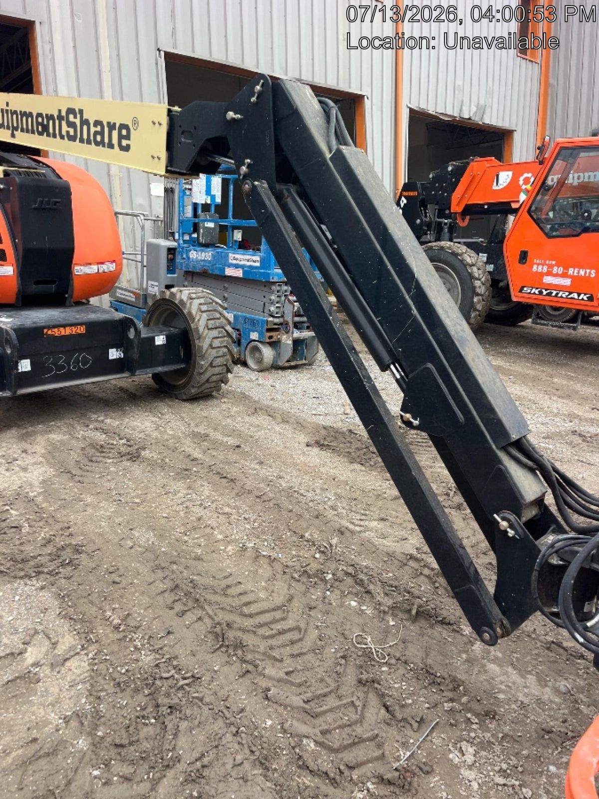 2025 JLG 600AJ