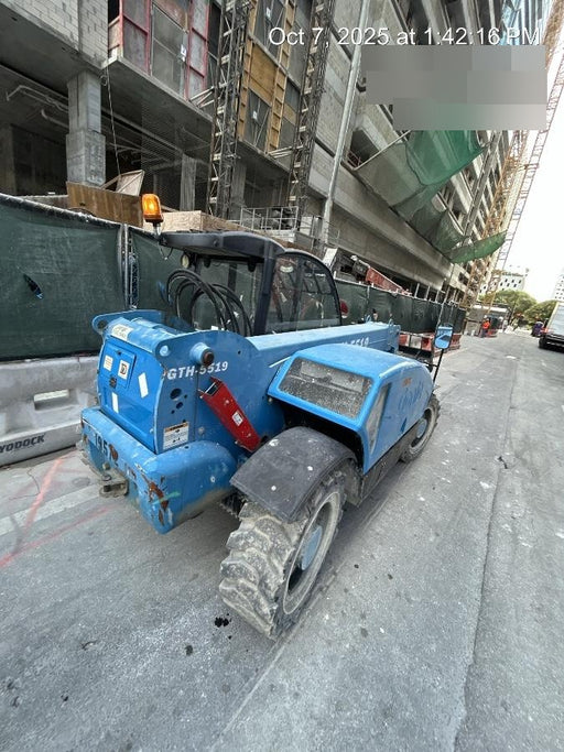 2018 Genie GTH-5519 Genie GTH-5519 Telehandler w/Enclosed Cab w/HVAC, 48" Carriage/Forks, Solid RT Tires, Work Light Package