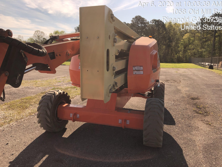 2019 JLG 450AJ