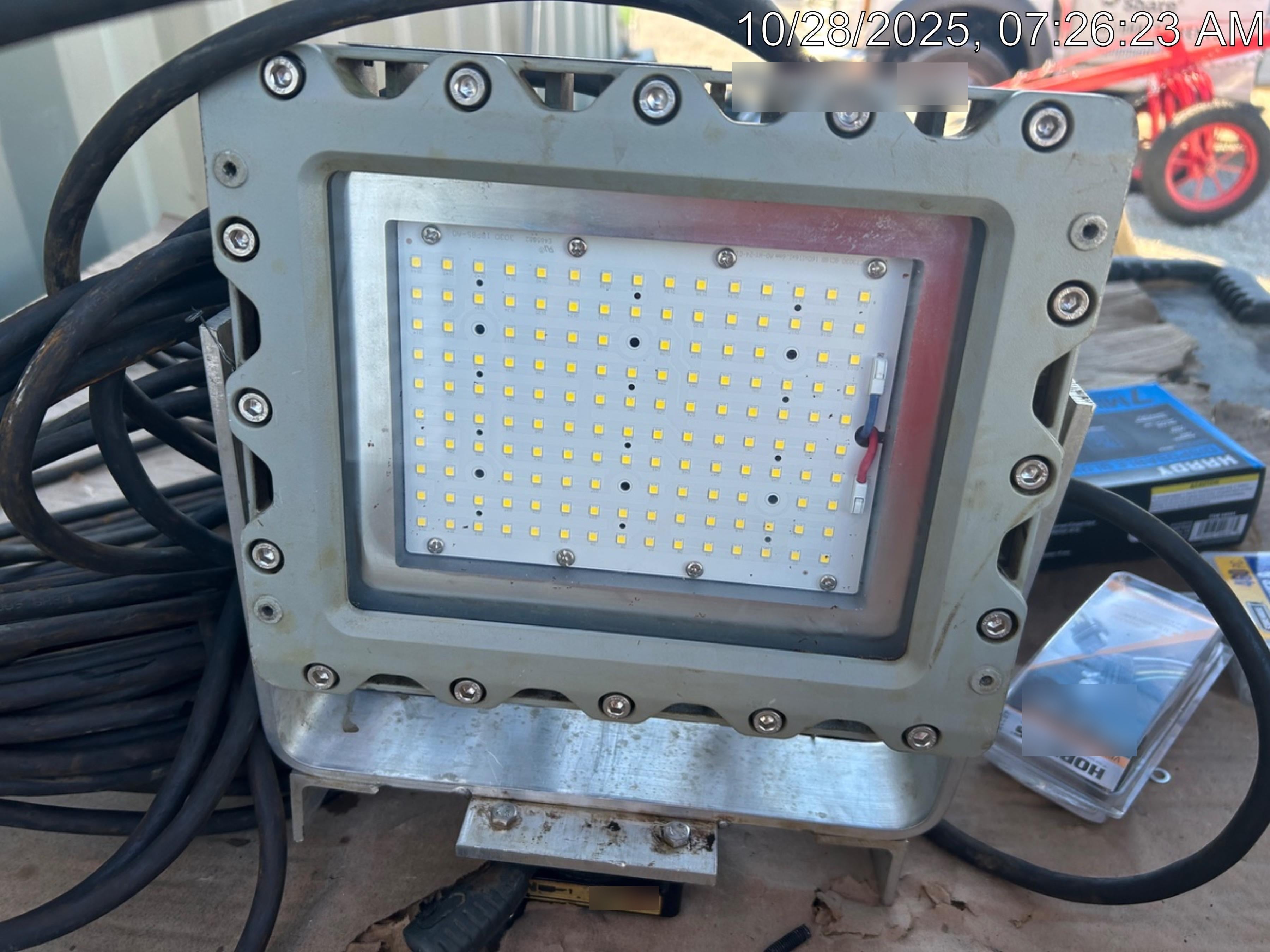 2024 WORKSITE LIGHTING RREXM-60W-M-M