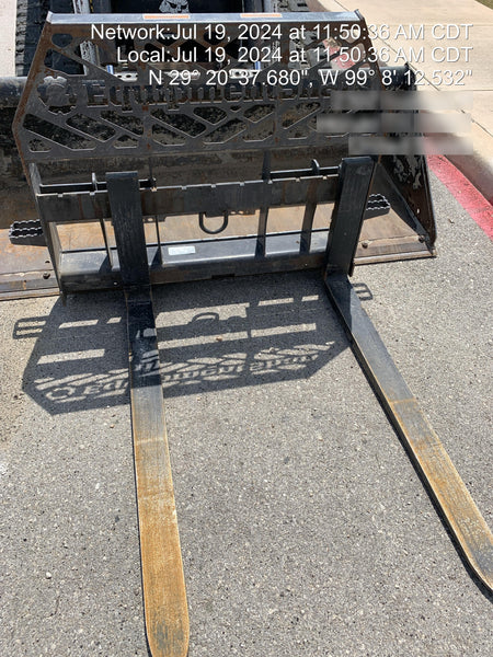 2021 PALADIN 48" Pallet Forks - Paladin