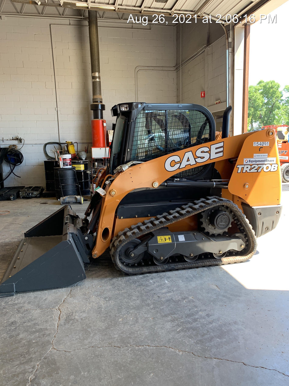 2021 CASE TR270B