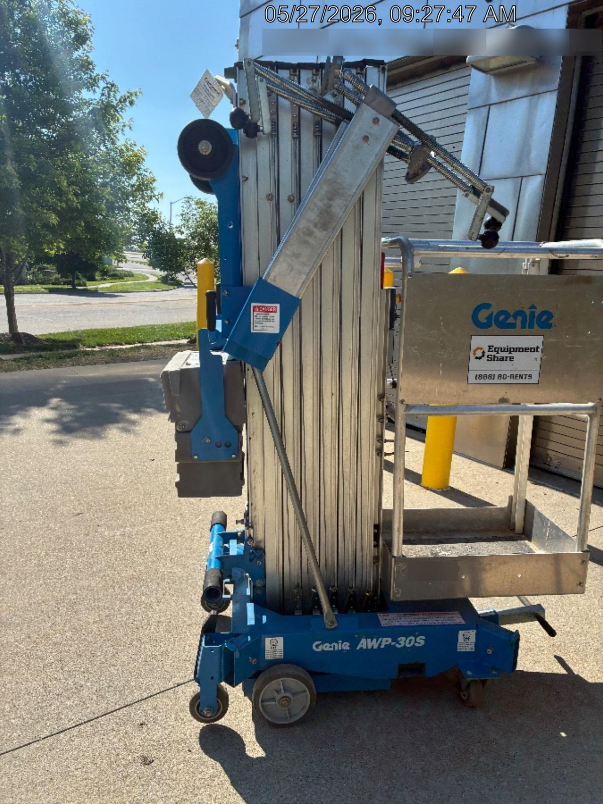 2020 GENIE AWP-30S