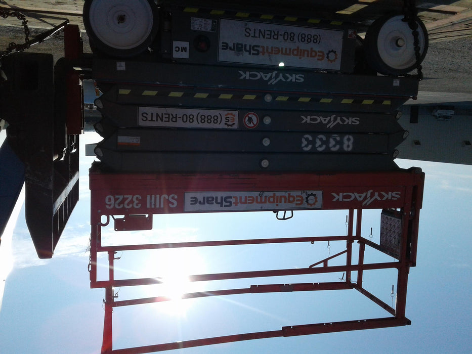2018 Skyjack SJIII-3226 Skyjack SJIII3226 Scissor Lift w/Trojan Batteries