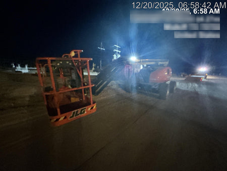 2025 JLG 600AJ